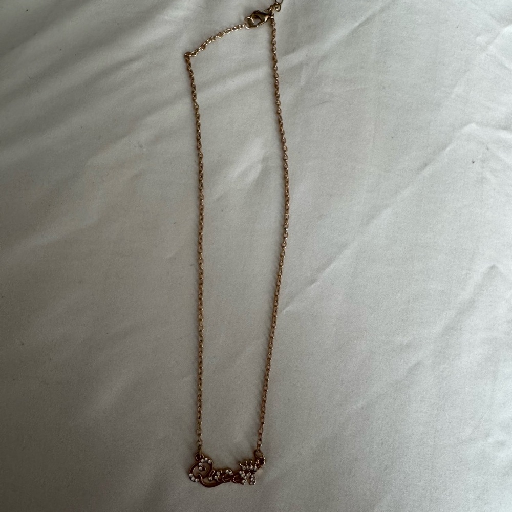 5/$20 “Queen” necklace